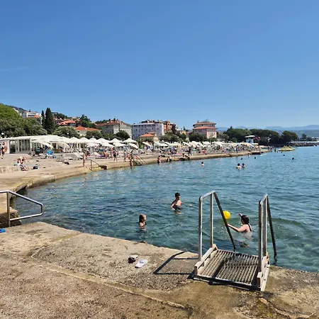 Leona's Paradise Daire Opatija