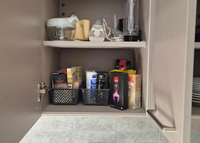 Leona's Paradise Апартаменти