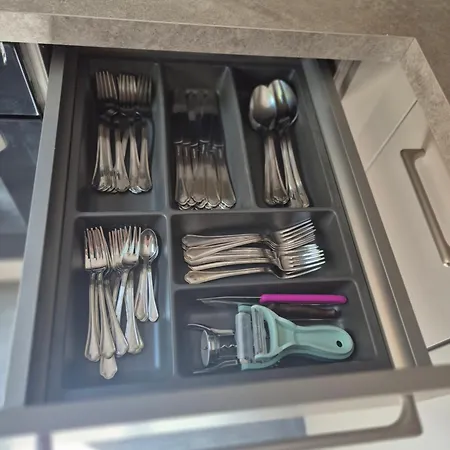 アパート Leona's Paradise オパティヤ