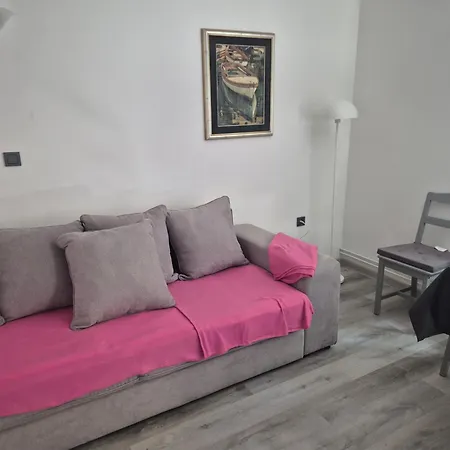 Leona's Paradise オパティヤ