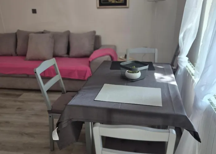 Apartment Leona's Paradise *